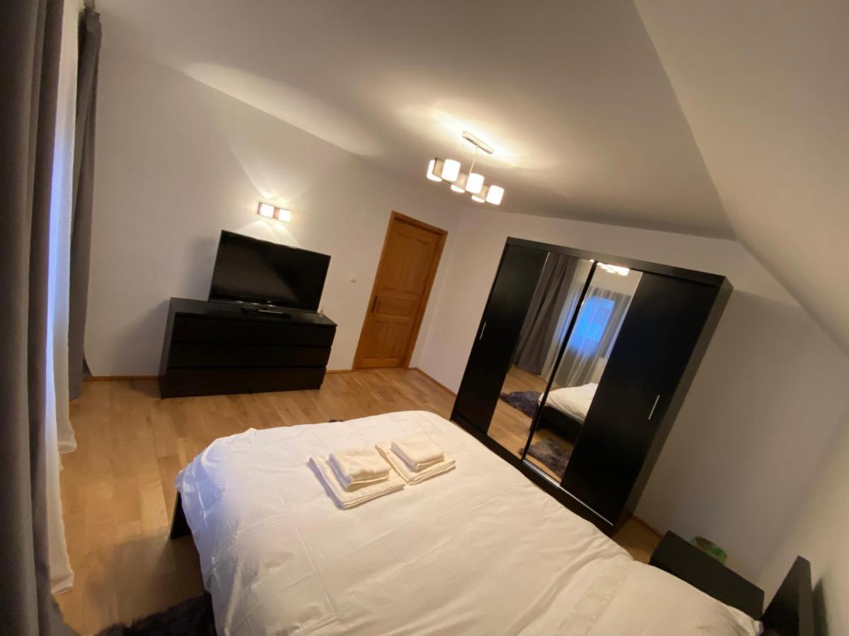 Jack Residence Buşteni 外观 照片
